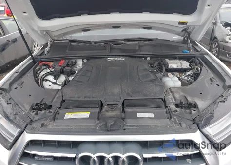 2019 Audi Q7 55 Premium from USA, damaged, VIN WA1LAAF72KD020759